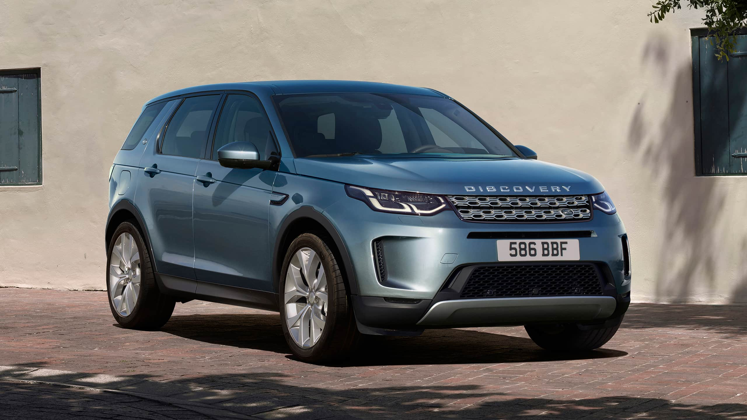 Bezem Elektropositief James Dyson Discovery Sport S & SE | Versatile Compact SUV | Land Rover