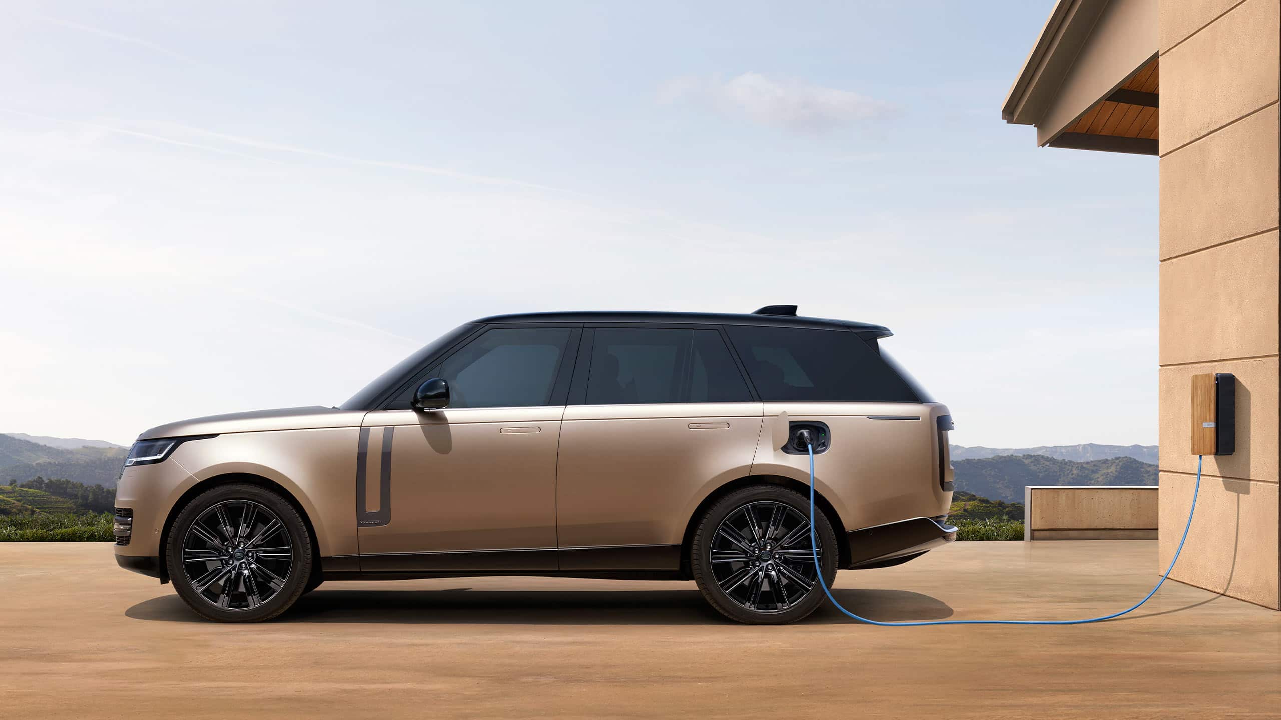 New Range Rover | Luxury Performance SUV | Land Rover