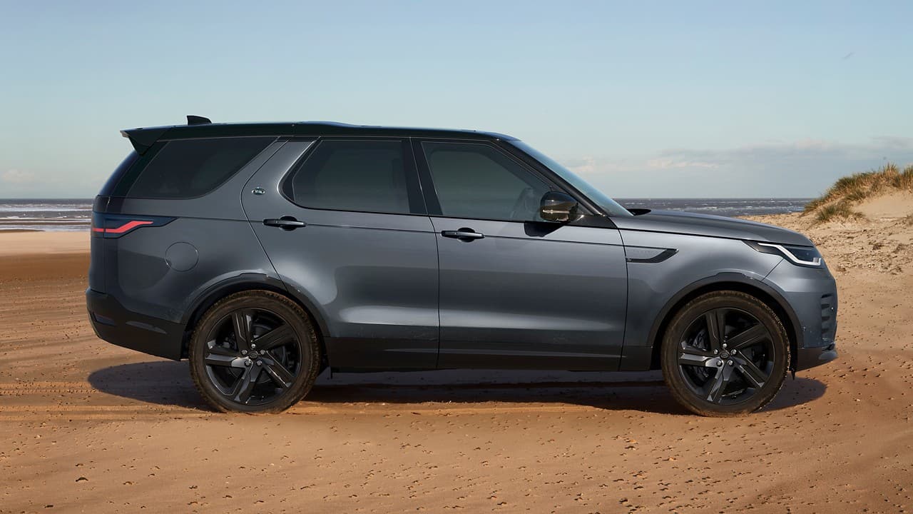 7 Seater SUVs Luxury Practicality Combined Land Rover