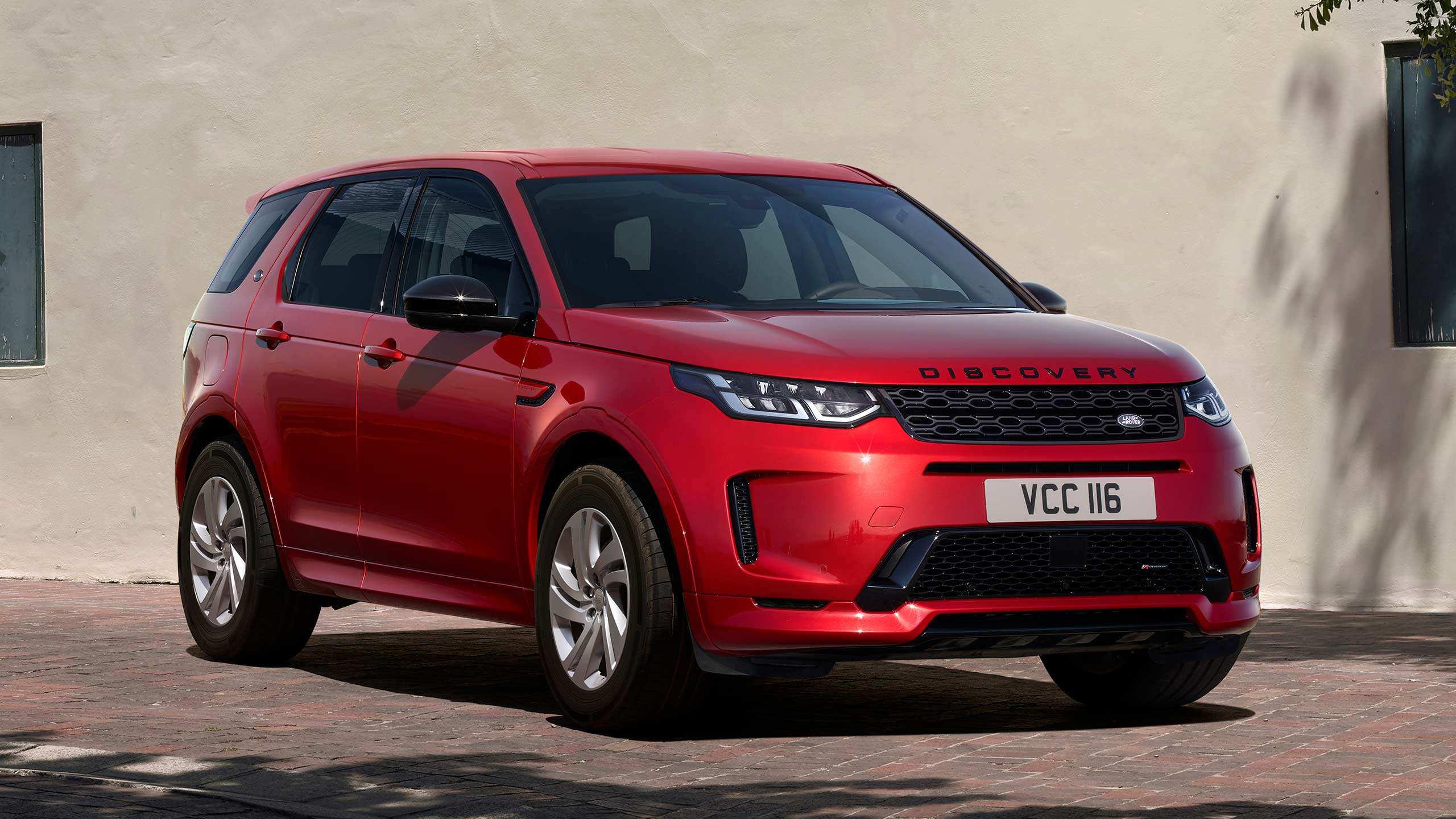 Discovery Sport Parked in front of Wall